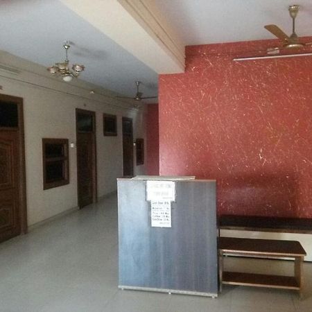 Chandra Guest House Bharatpur Exterior foto